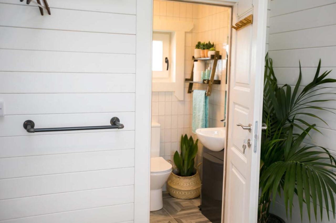 The Paddocks Cabin - Stylish, Cozy & Private คิลลาร์นีย์ ภายนอก รูปภาพ